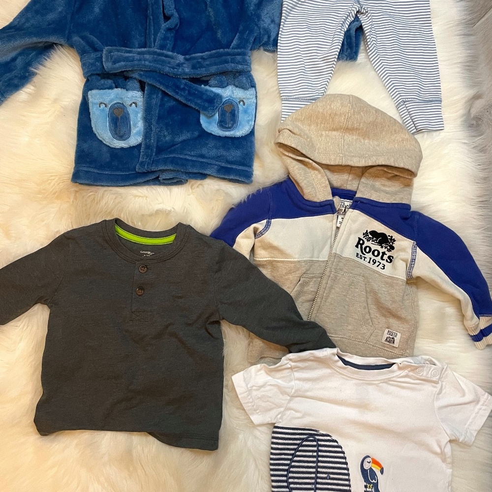 Roots Sweater/ Baby Boy 3-12 M / Bear Robe/ Blue Bundle